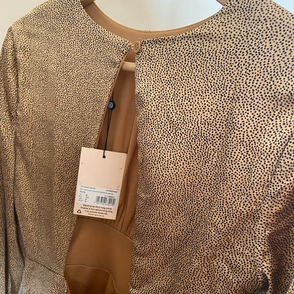 Missguided Nude Satin Dalmatian Print Dress - Picture 7 of 9